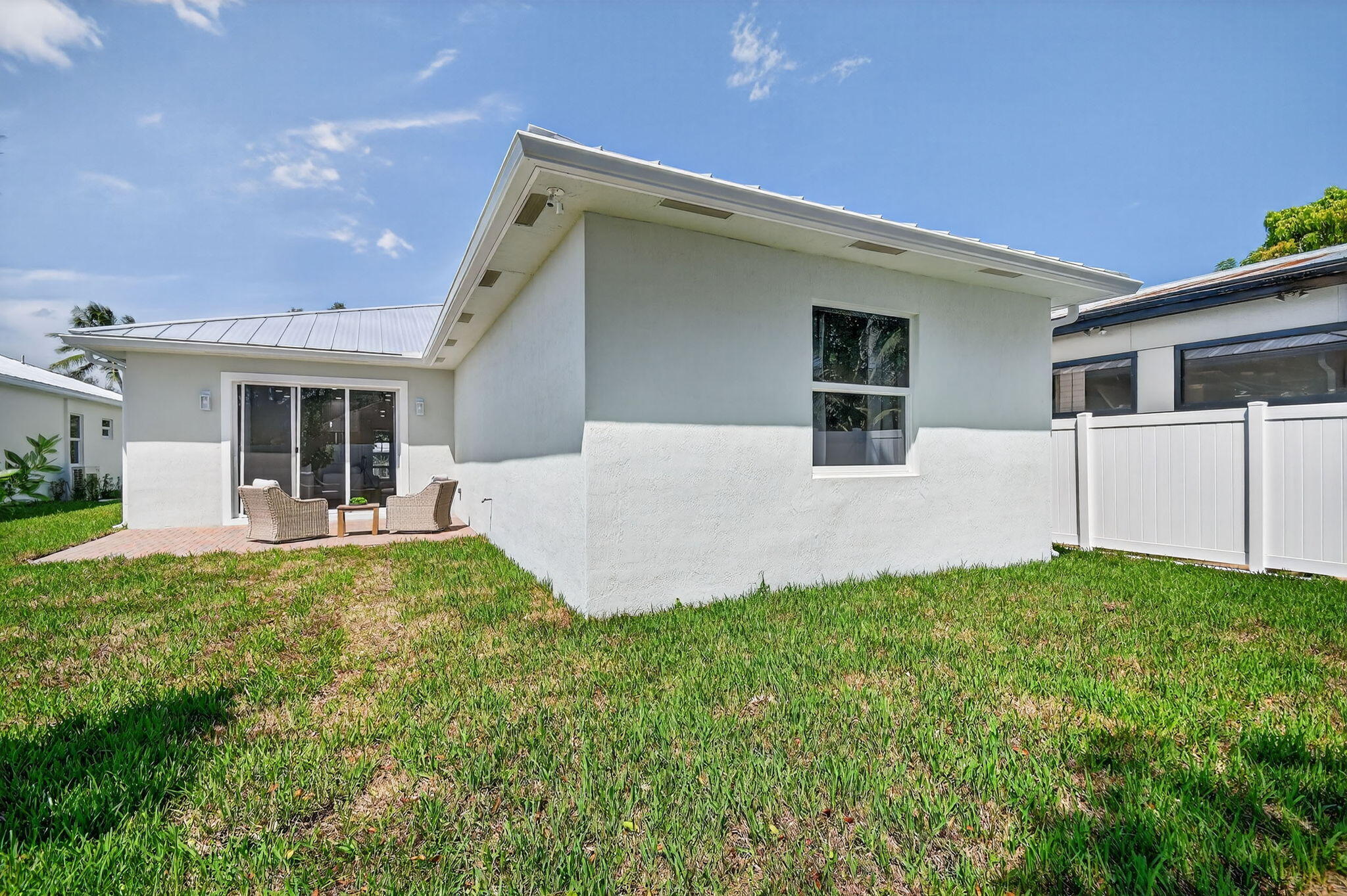 611 N Loxahatchee Drive