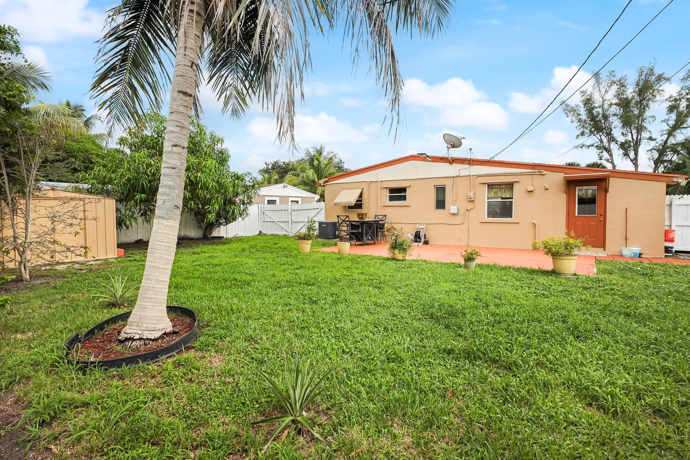 577 Tallulah Road