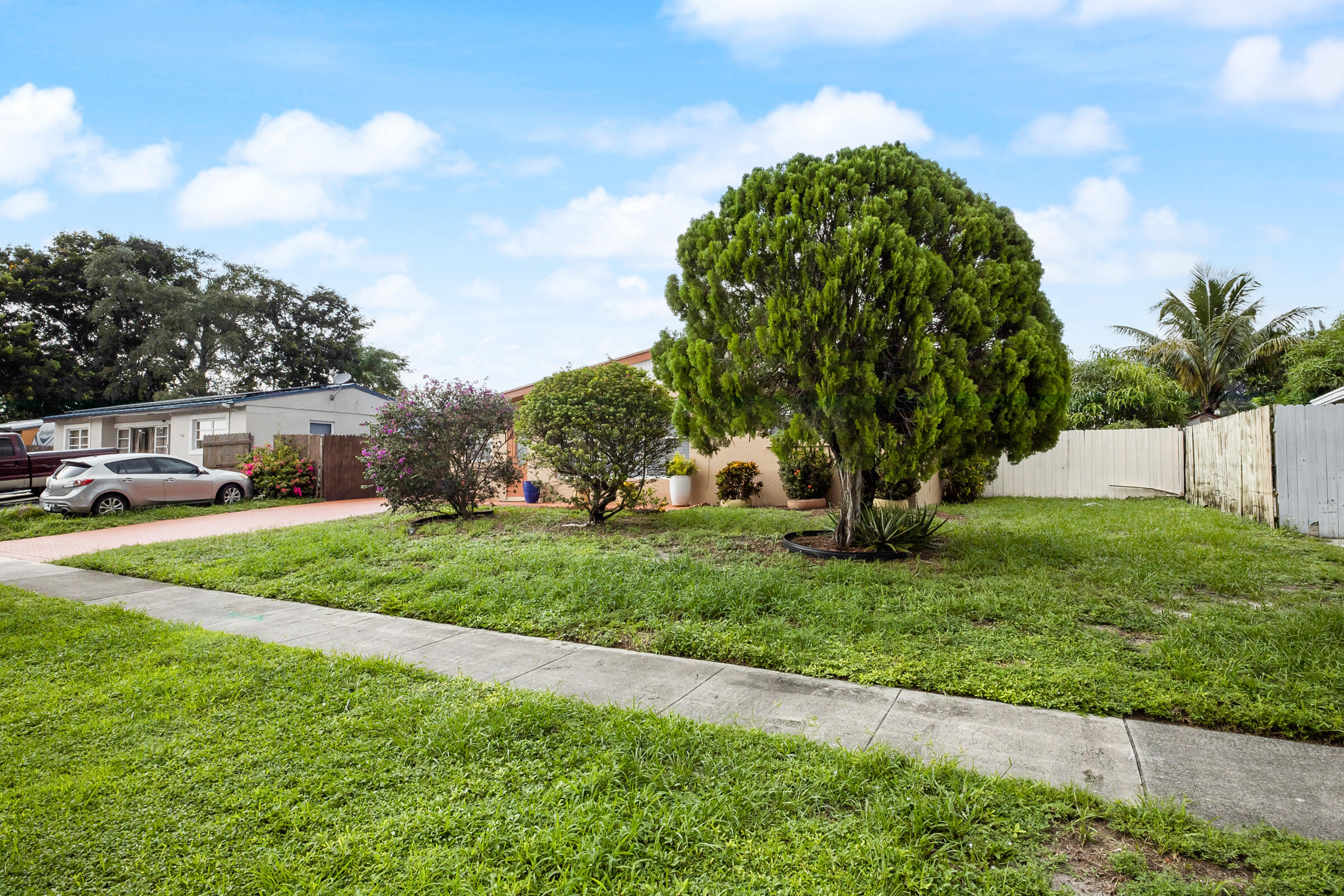 577 Tallulah Road