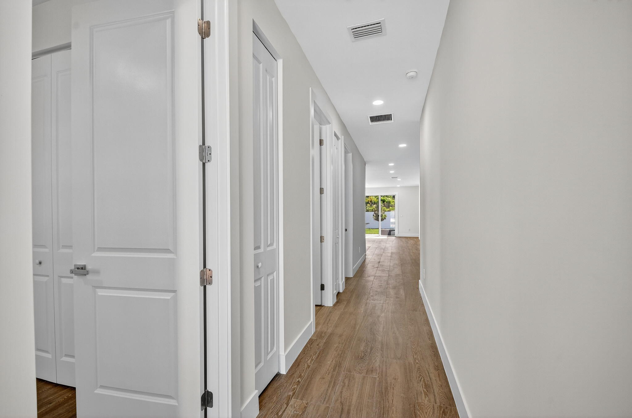 607 N Loxahatchee Drive