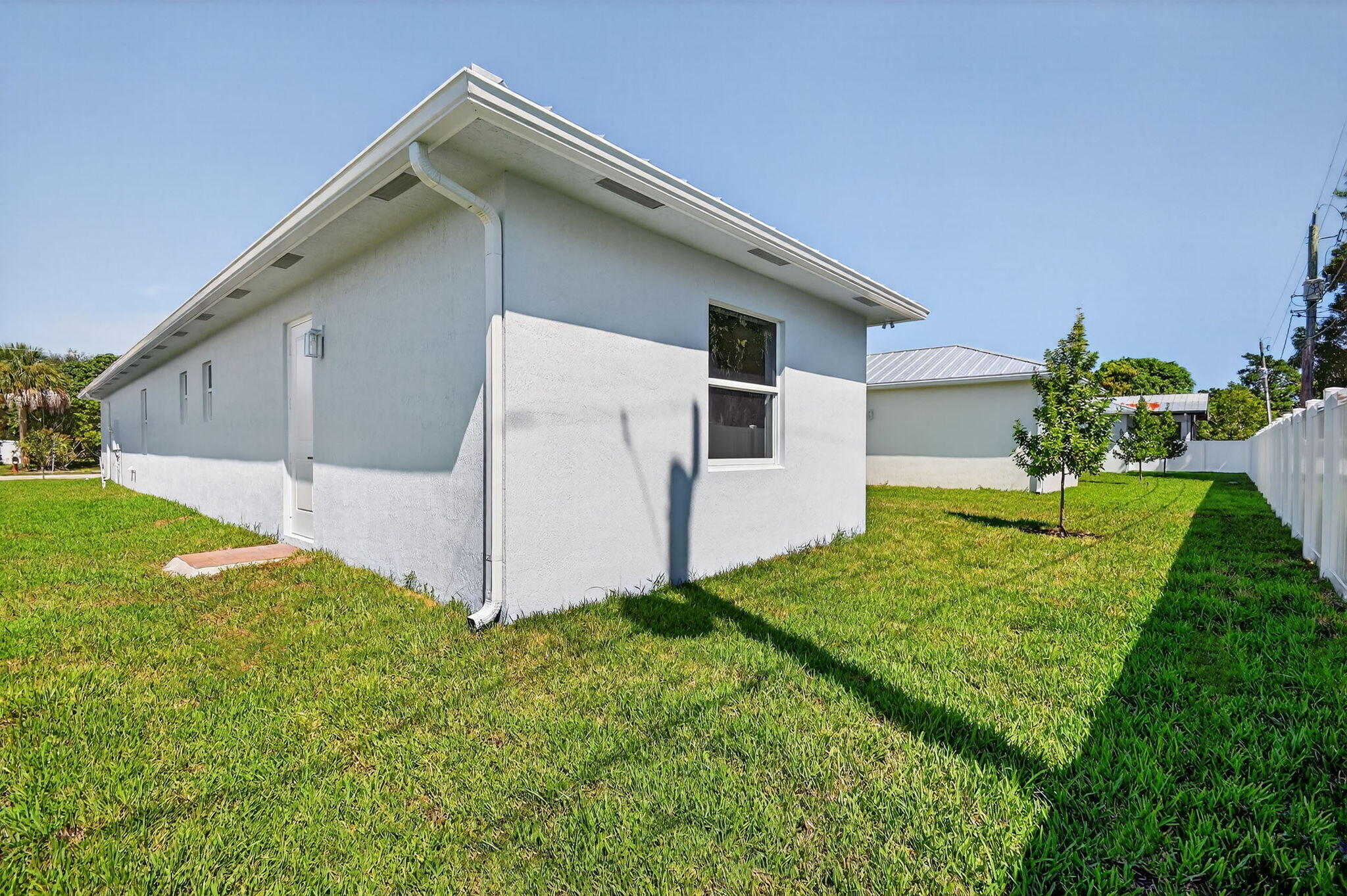607 N Loxahatchee Drive