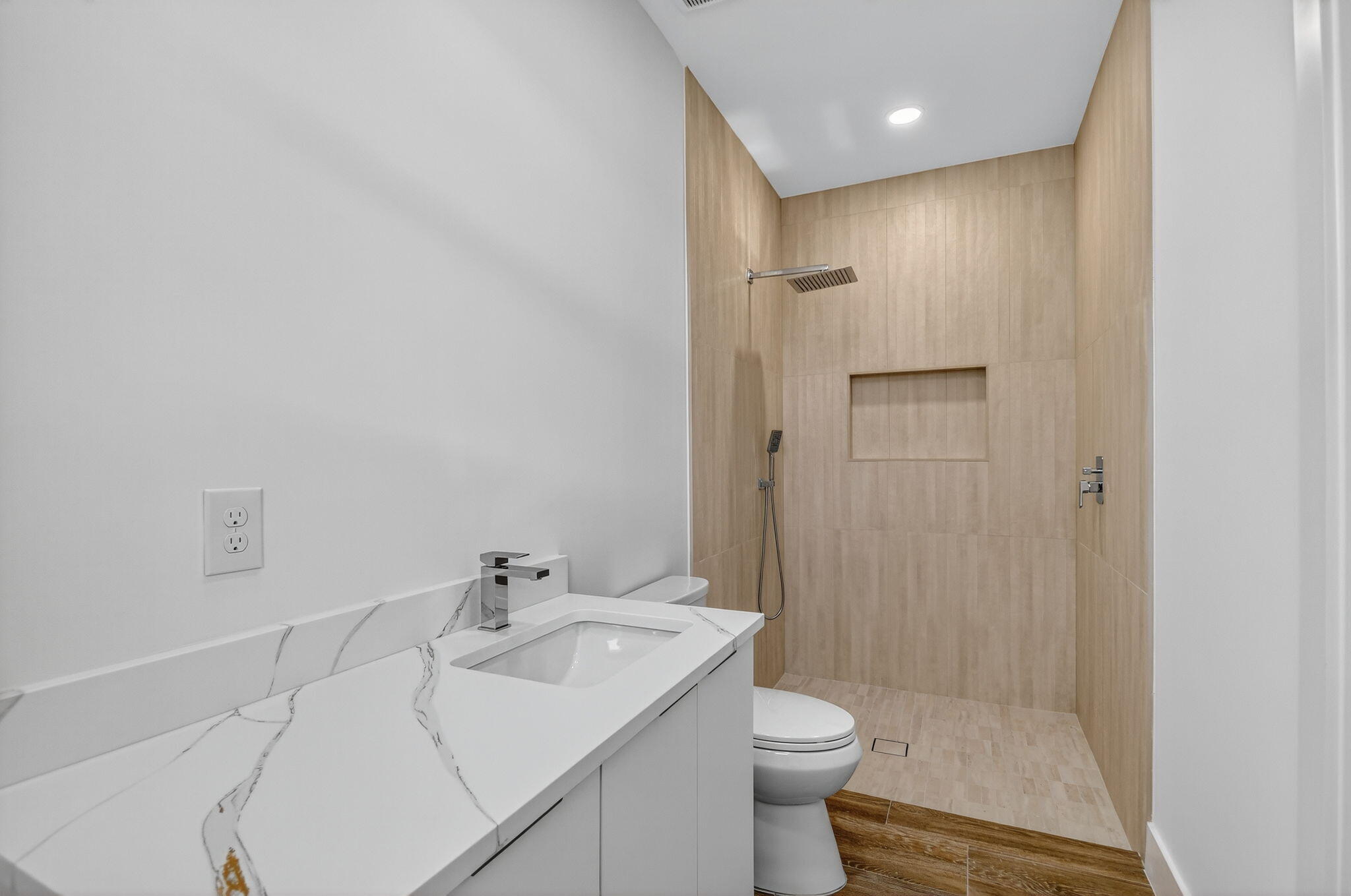 607 N Loxahatchee Drive