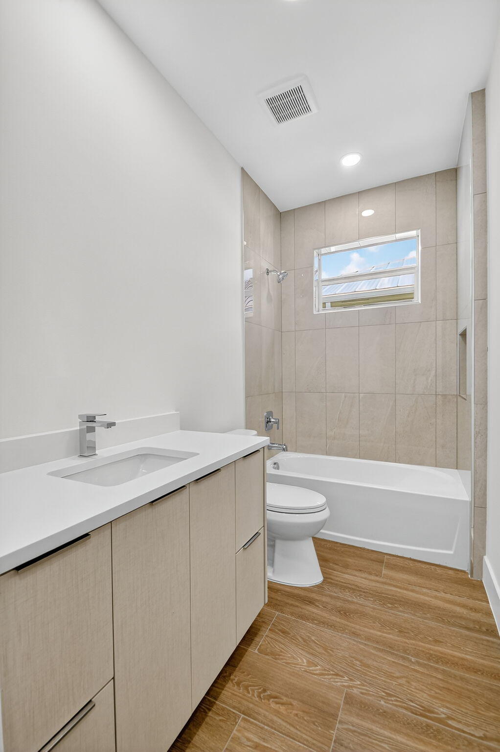 607 N Loxahatchee Drive