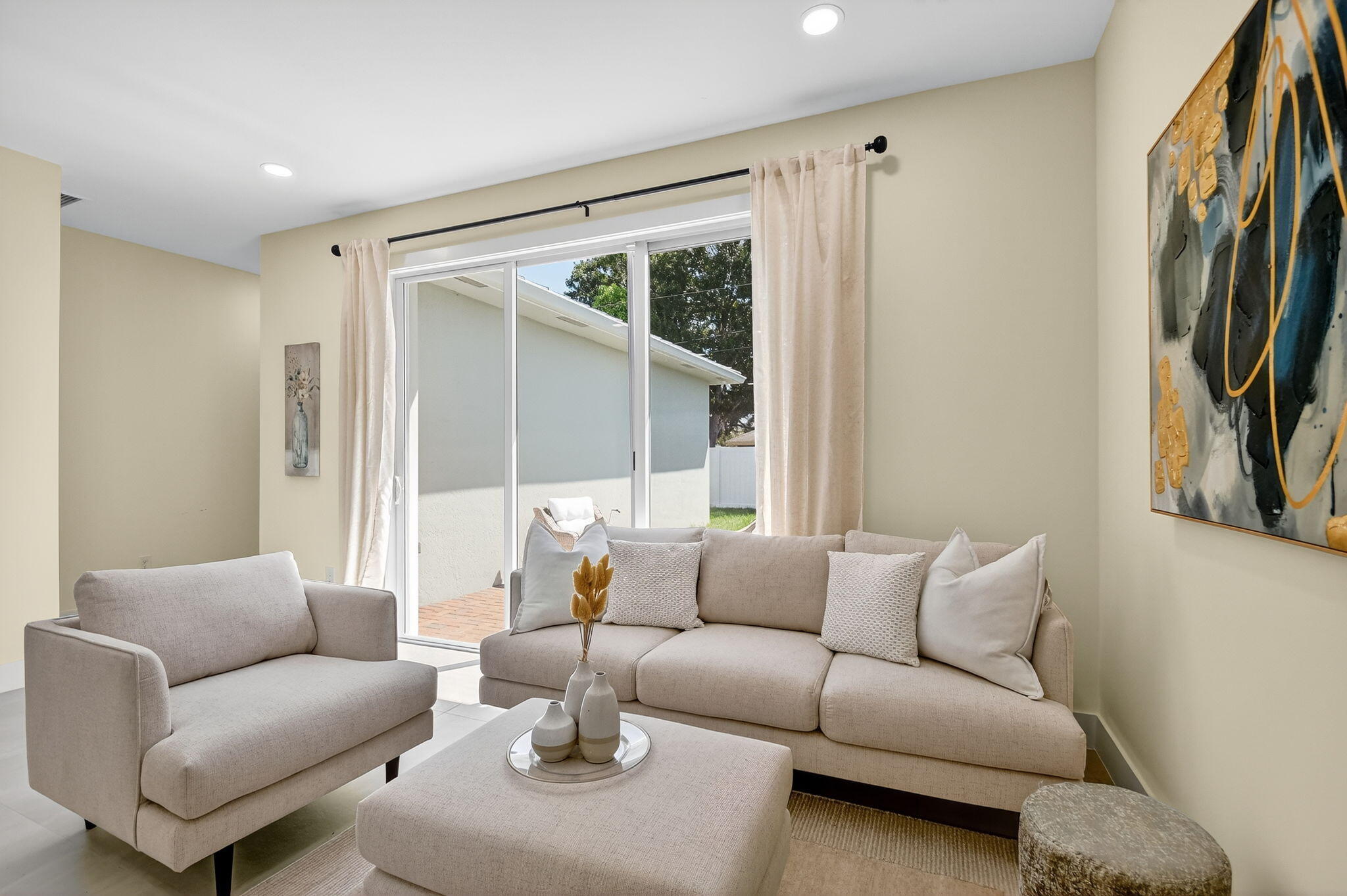 609 N Loxahatchee Drive