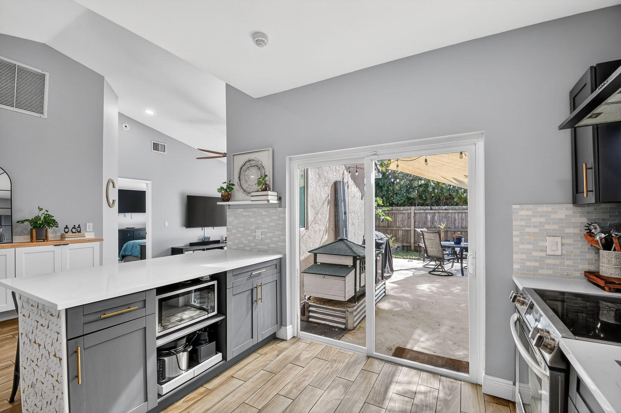 6024 Strawberry Lakes Circle, Lake Worth