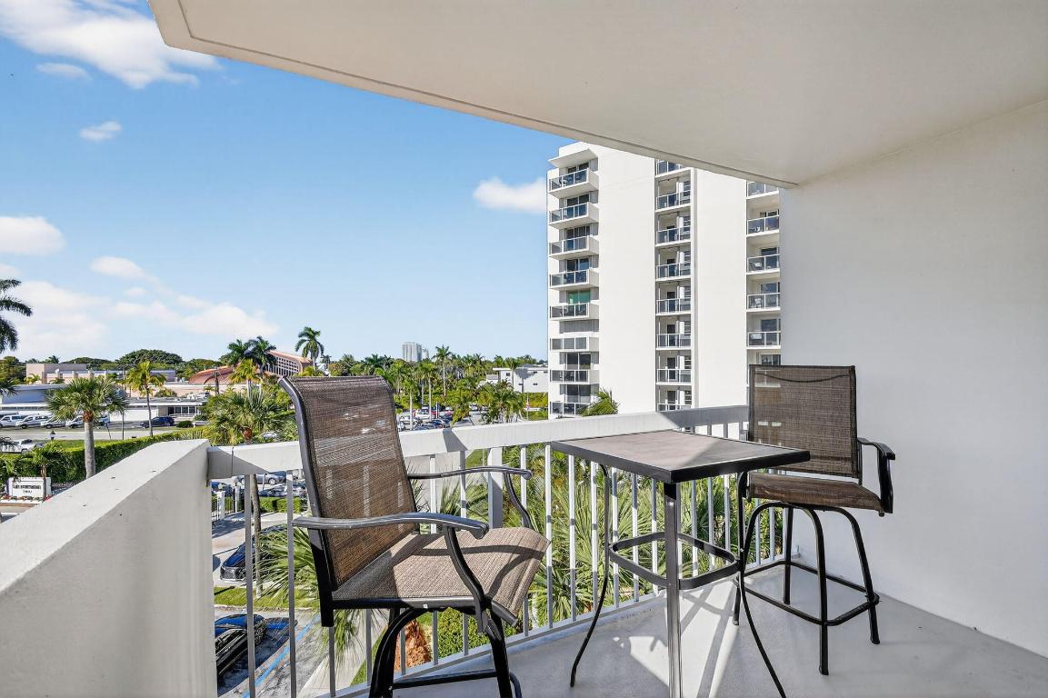 2600 N Flagler Drive 402, West Palm Beach Unit: 402