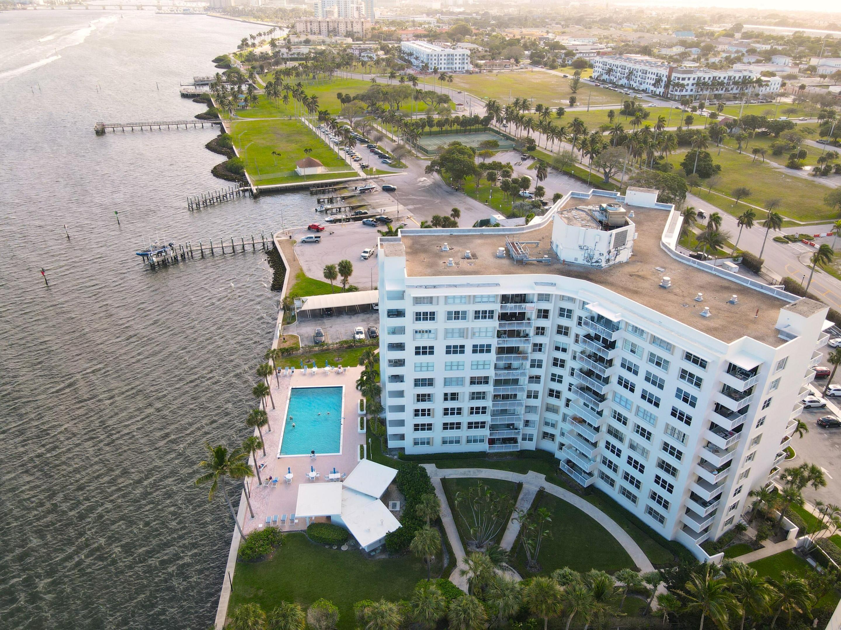 2600 N Flagler Drive 402, West Palm Beach Unit: 402