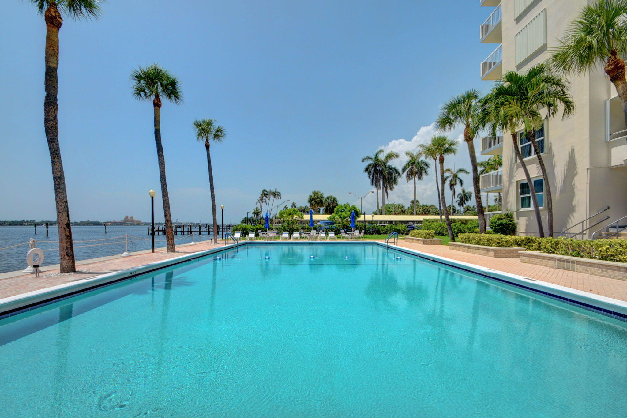 2600 N Flagler Drive 402, West Palm Beach Unit: 402