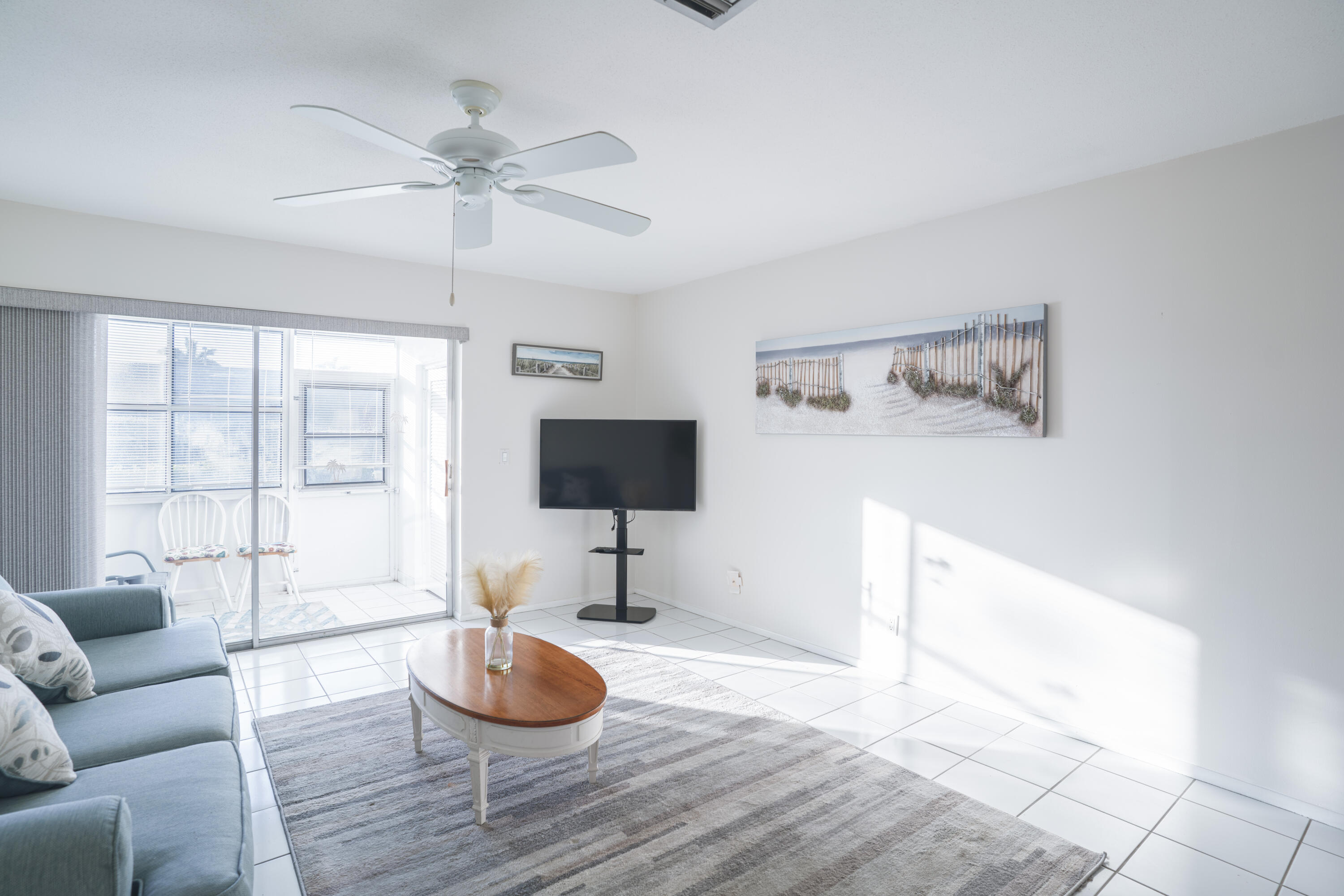 2835 Crosley Drive E B