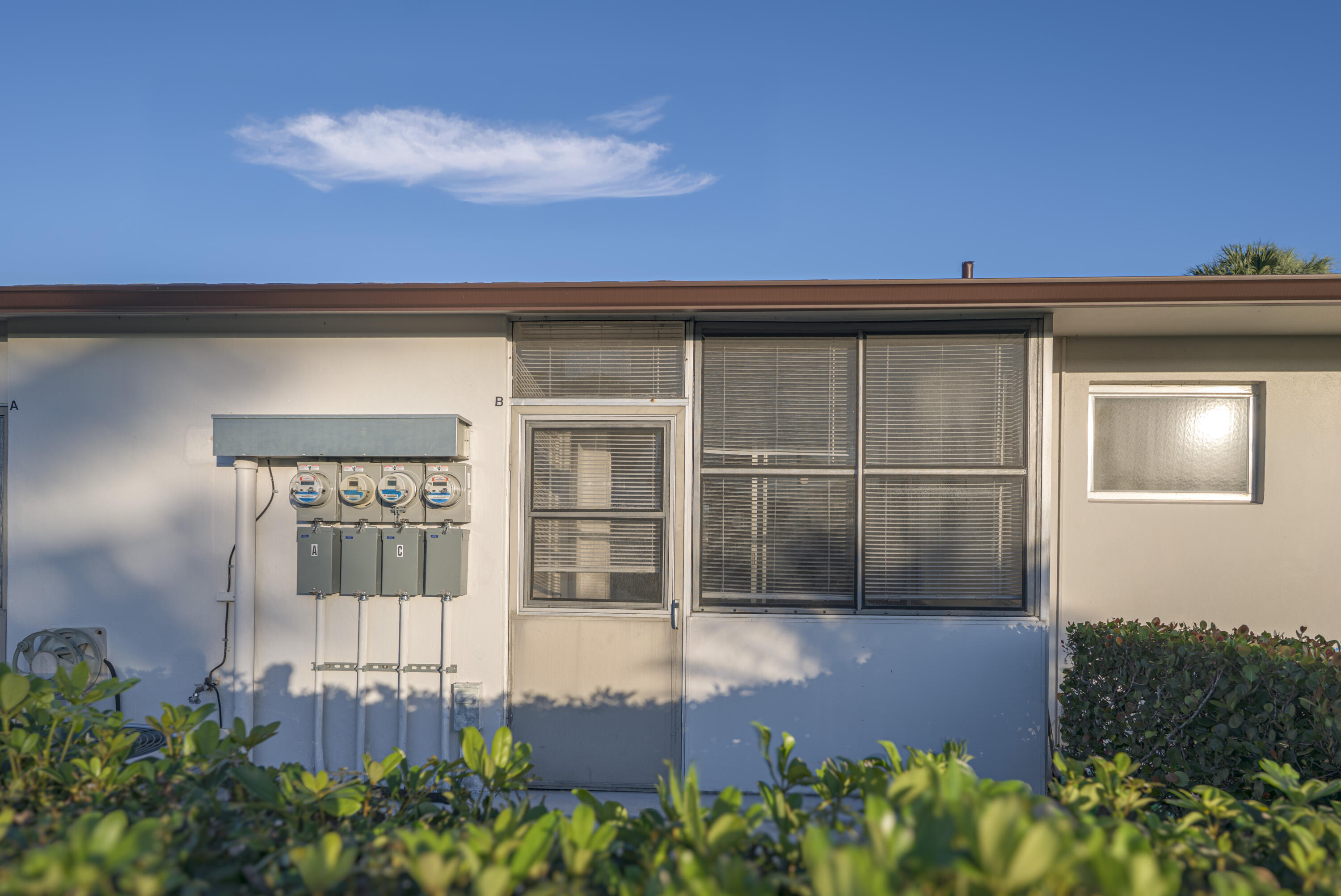 2835 Crosley Drive E B