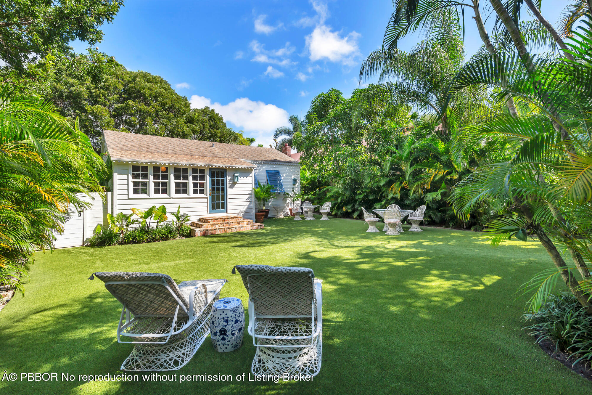 744 Avon Road