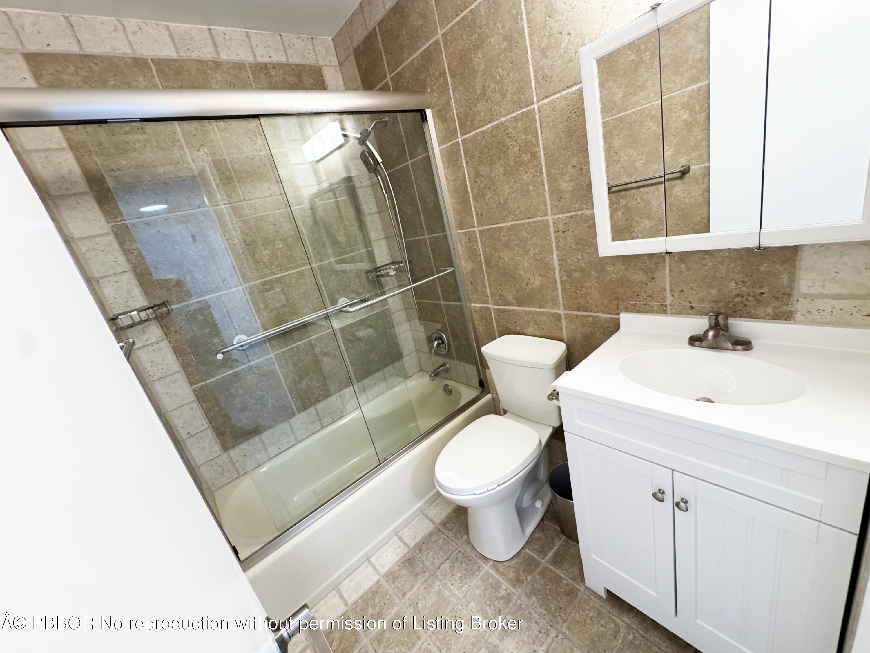 234 Oleander Avenue 1