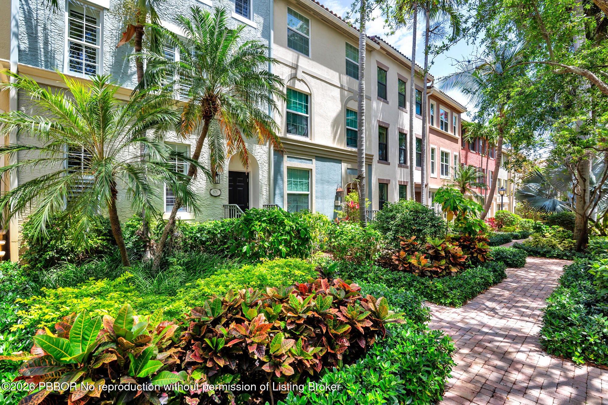 670 Fern Street 670