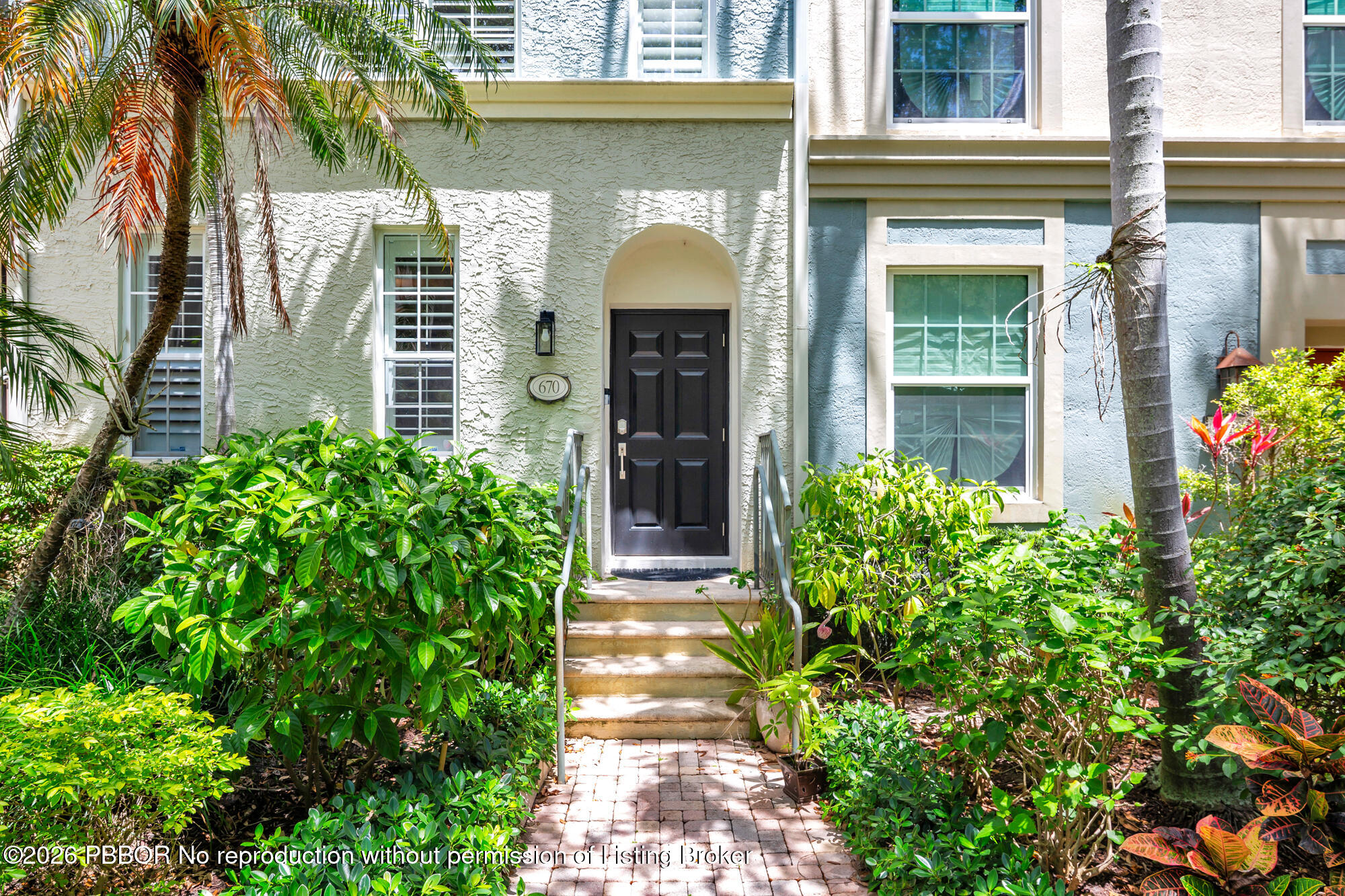 670 Fern Street 670