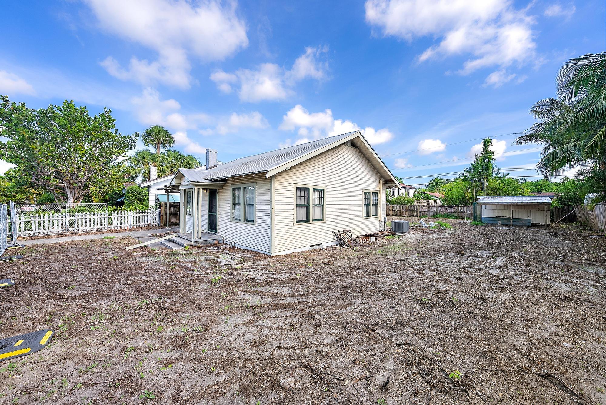 707 Kanuga Drive