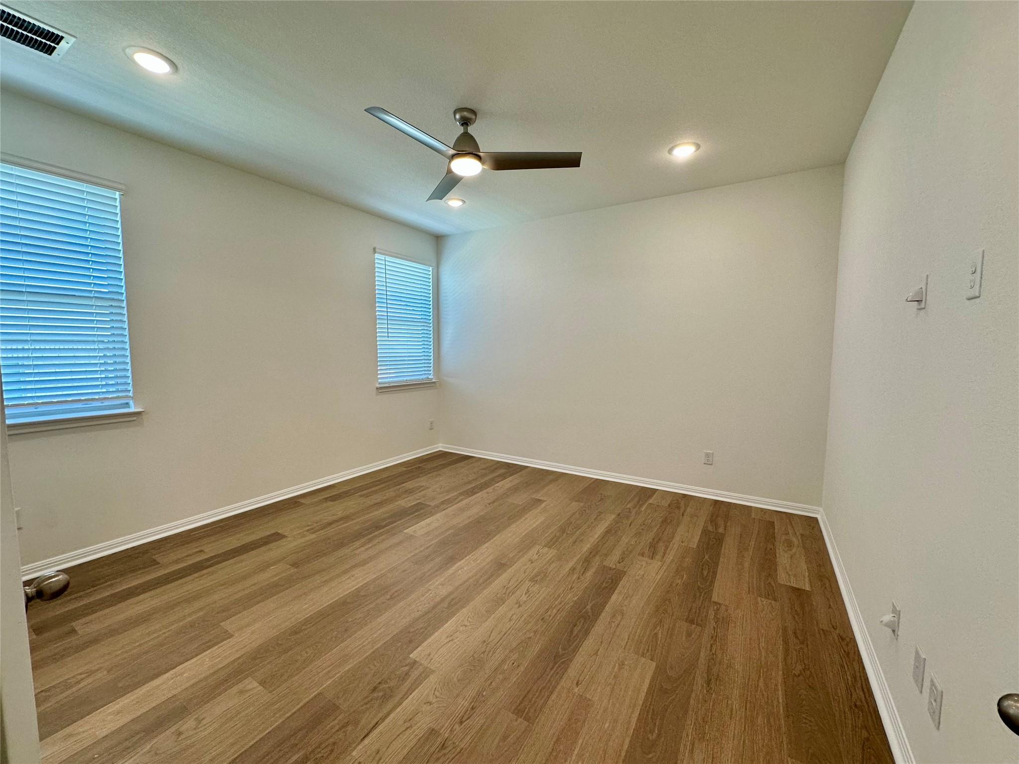 180 Condesa ST