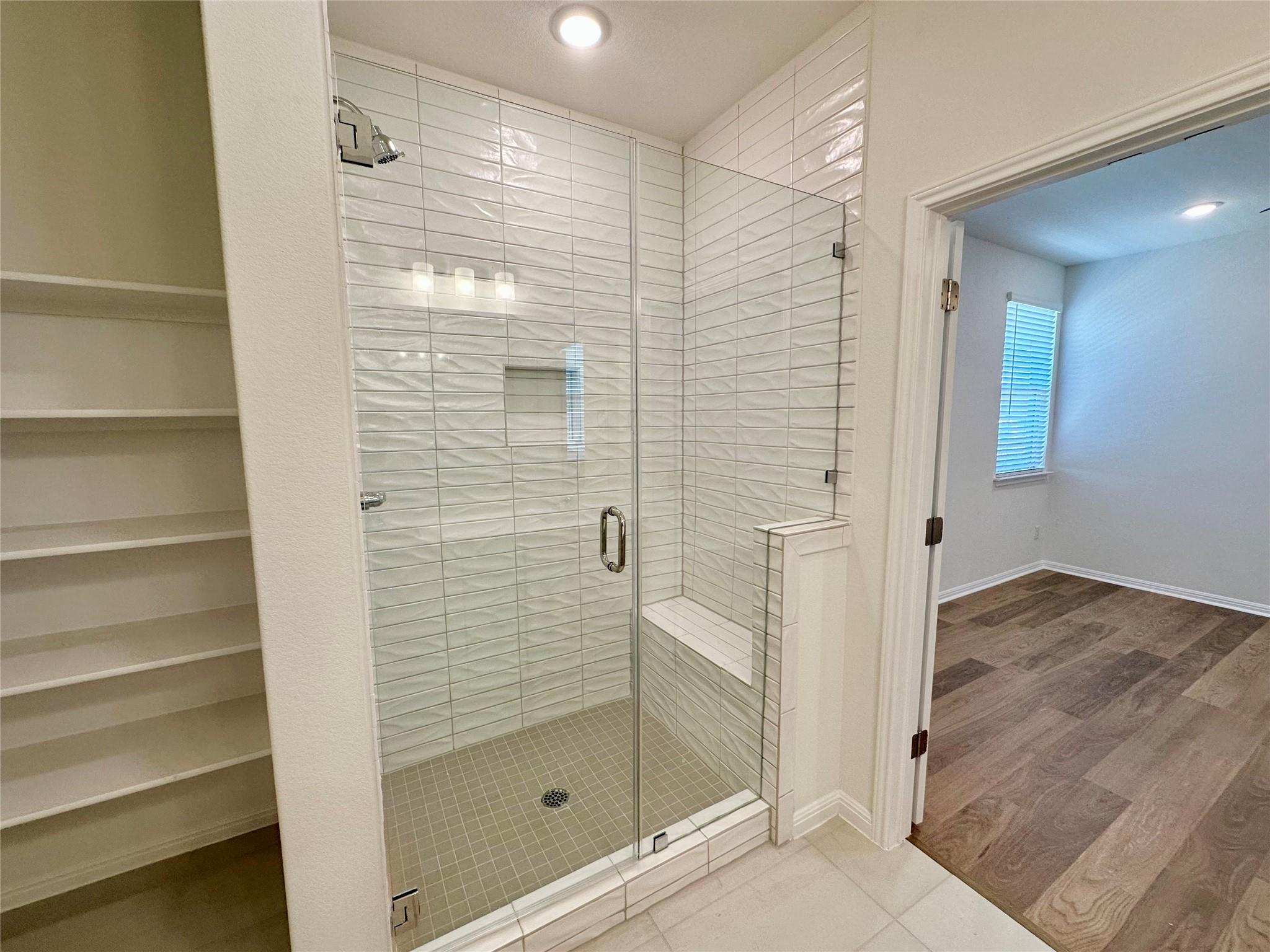 180 Condesa ST