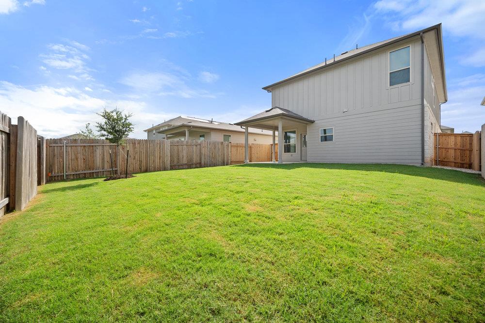 134 White Horses DR