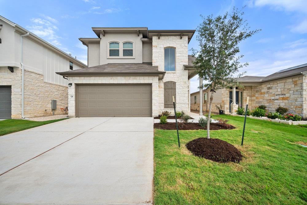 134 White Horses DR