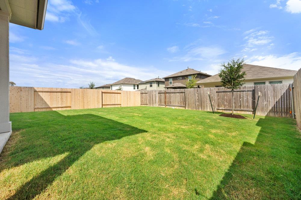 134 White Horses DR