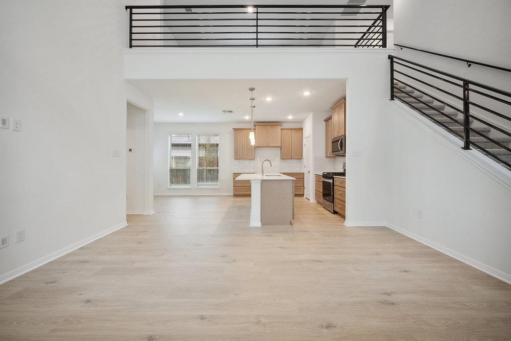13224 Ditka DR