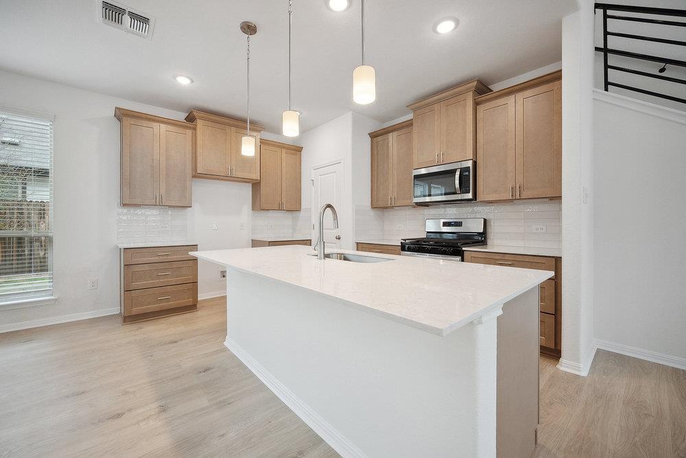 13224 Ditka DR