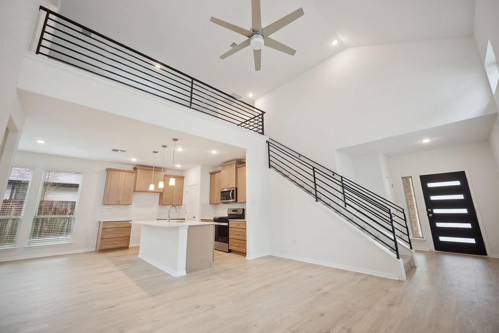 13224 Ditka DR