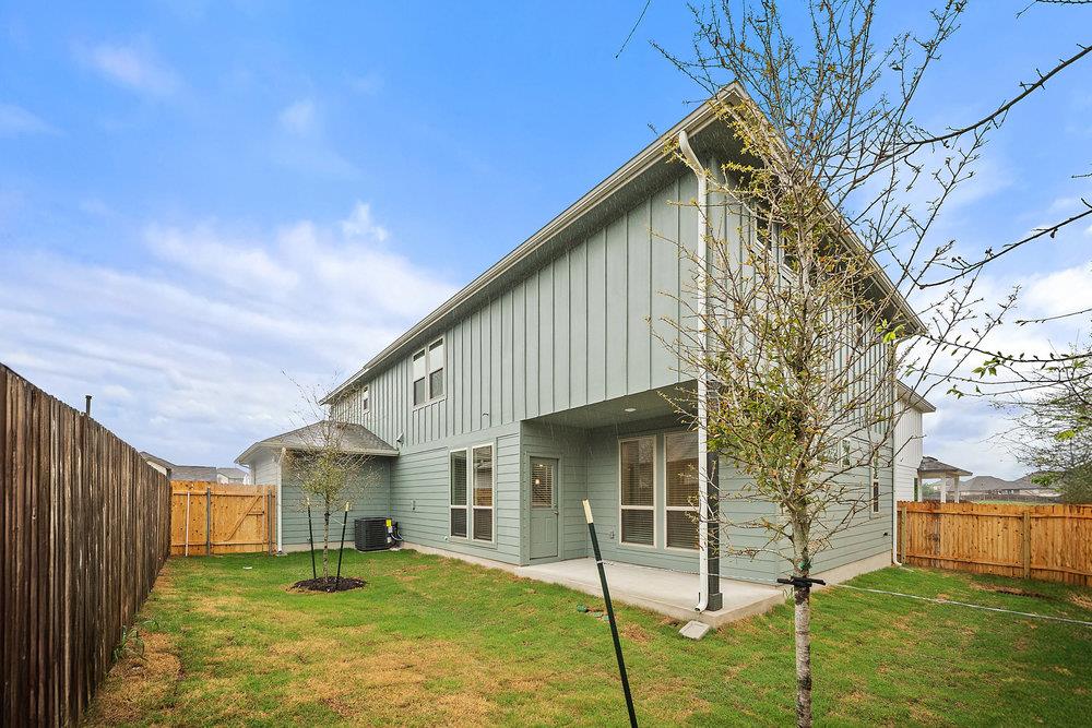 13224 Ditka DR