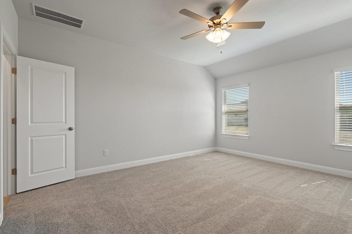 431 Dogvane CIR