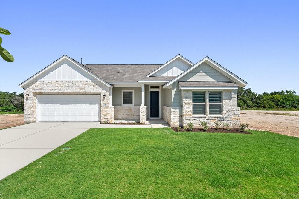 280 Treadwell LN