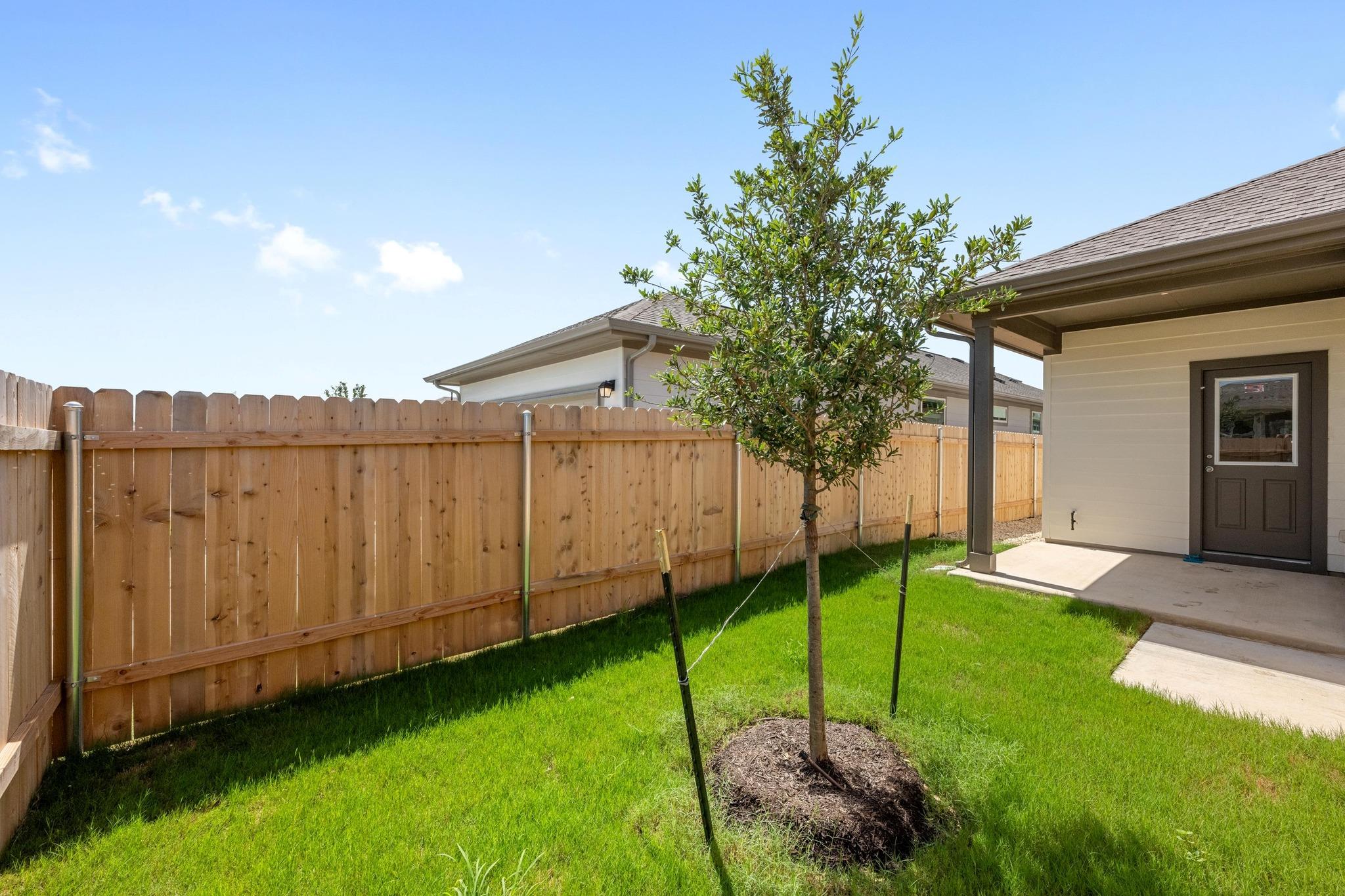 6349 Marsh LN