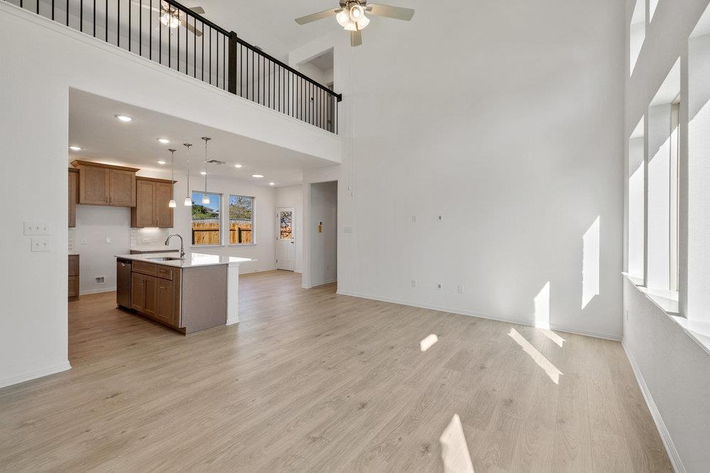 13108 Ditka DR