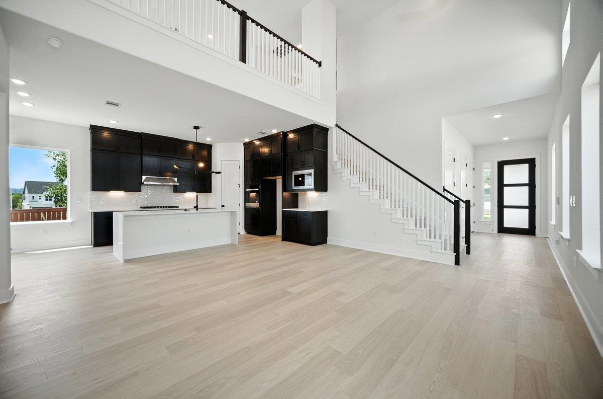 12105 Cearley DR