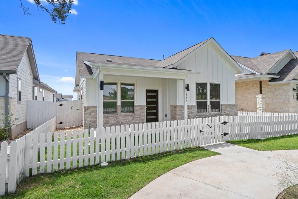 153 Greeneyes WAY
