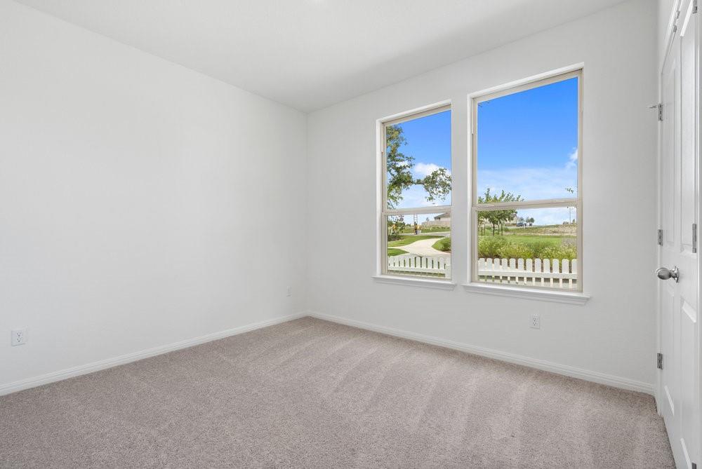 153 Greeneyes WAY