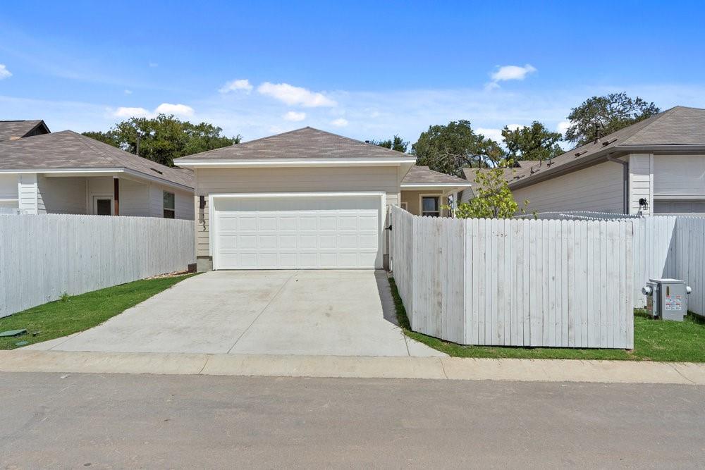 153 Greeneyes WAY