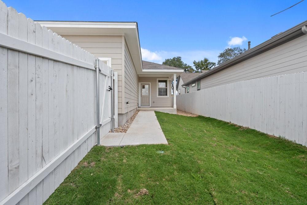 153 Greeneyes WAY