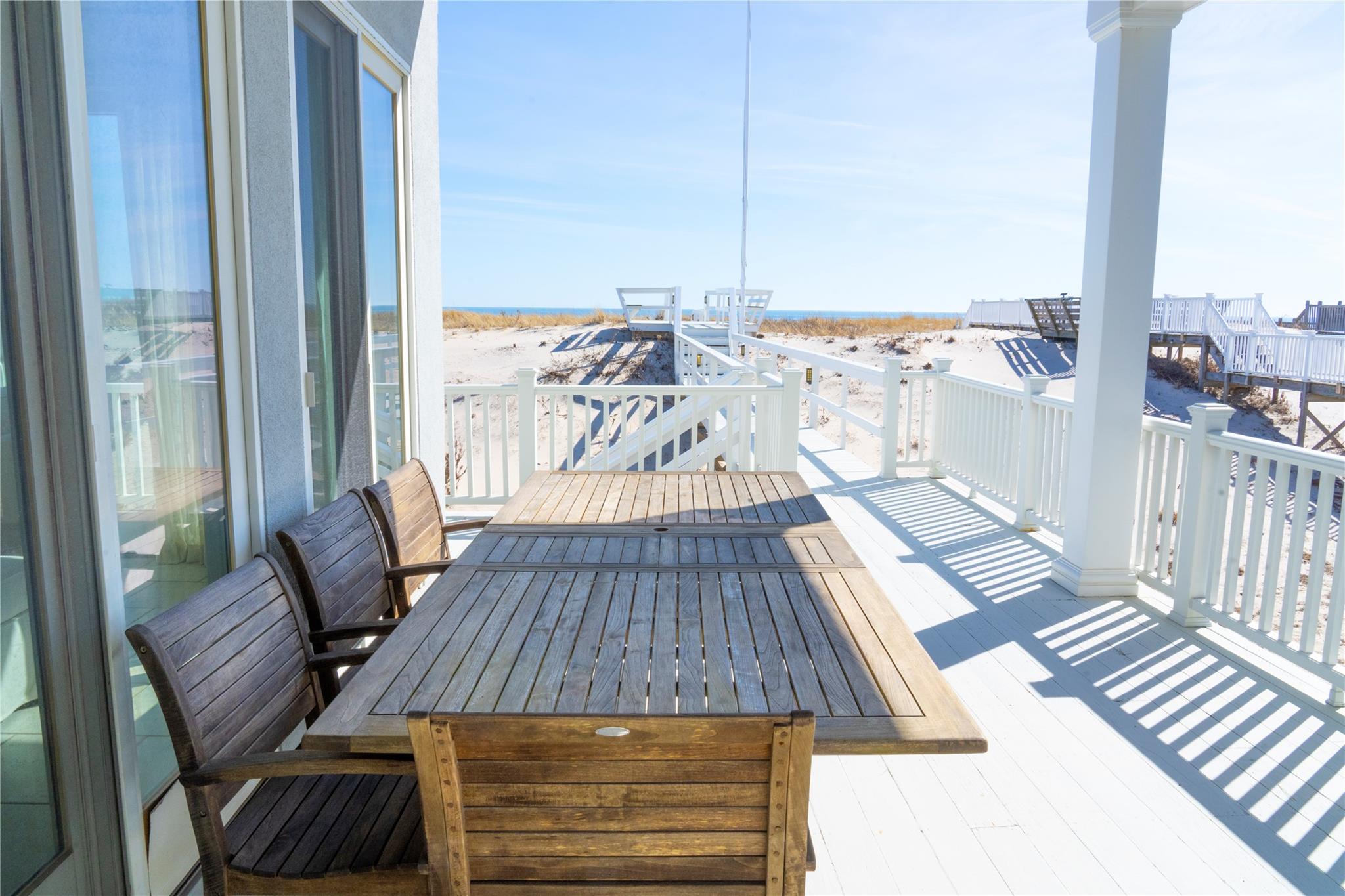 861 Dune Road