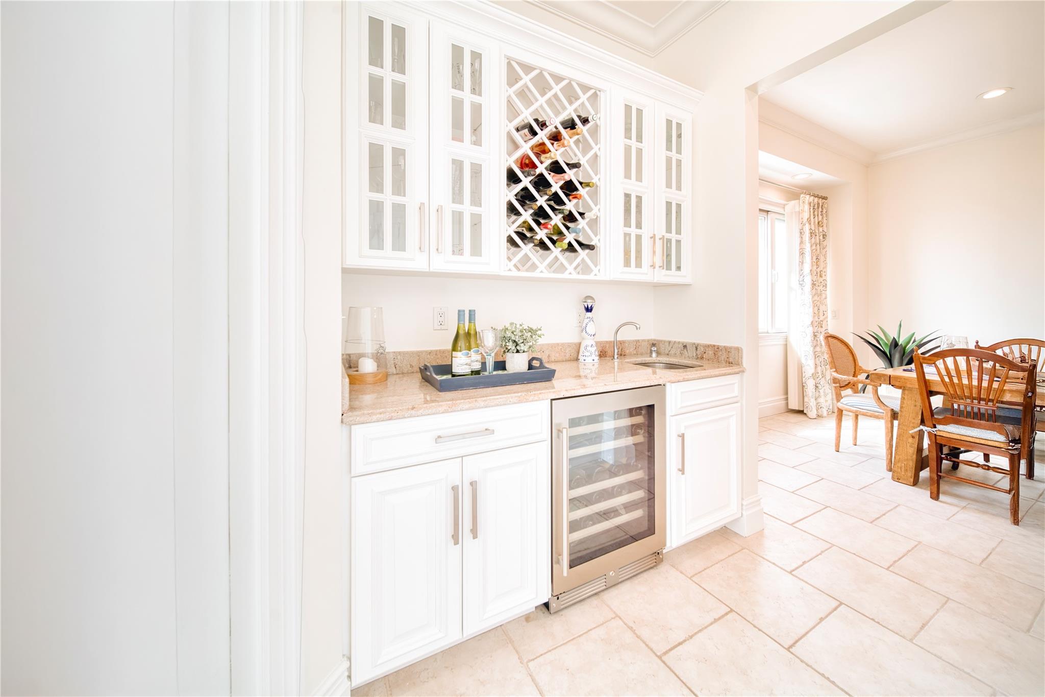 861 Dune Road