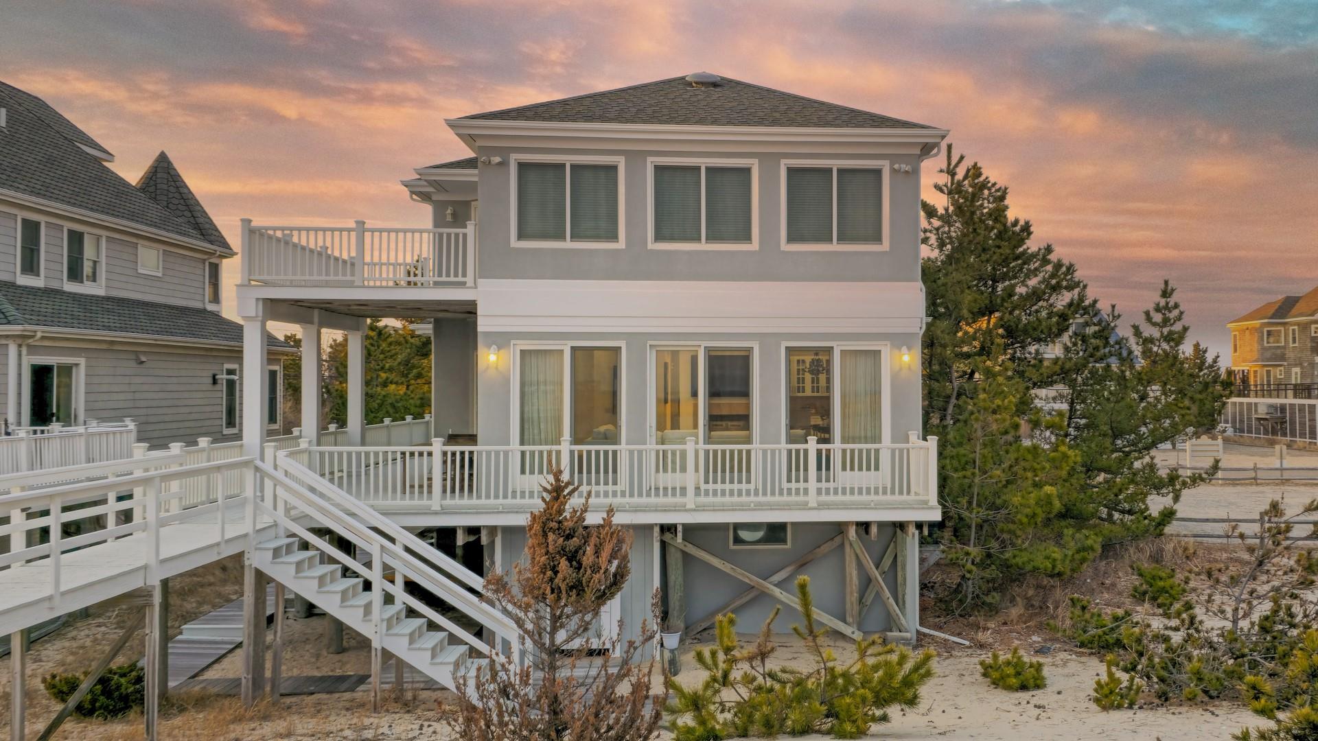 861 Dune Road