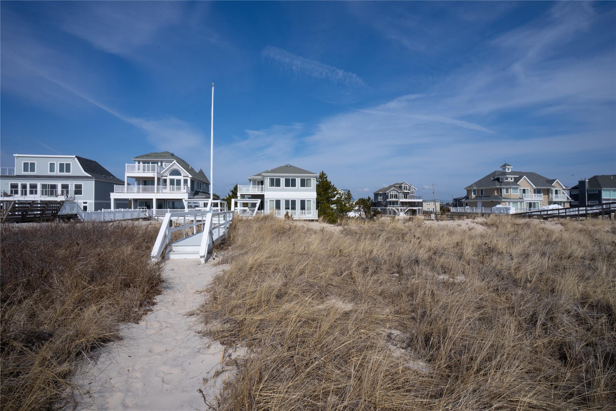 861 Dune Road