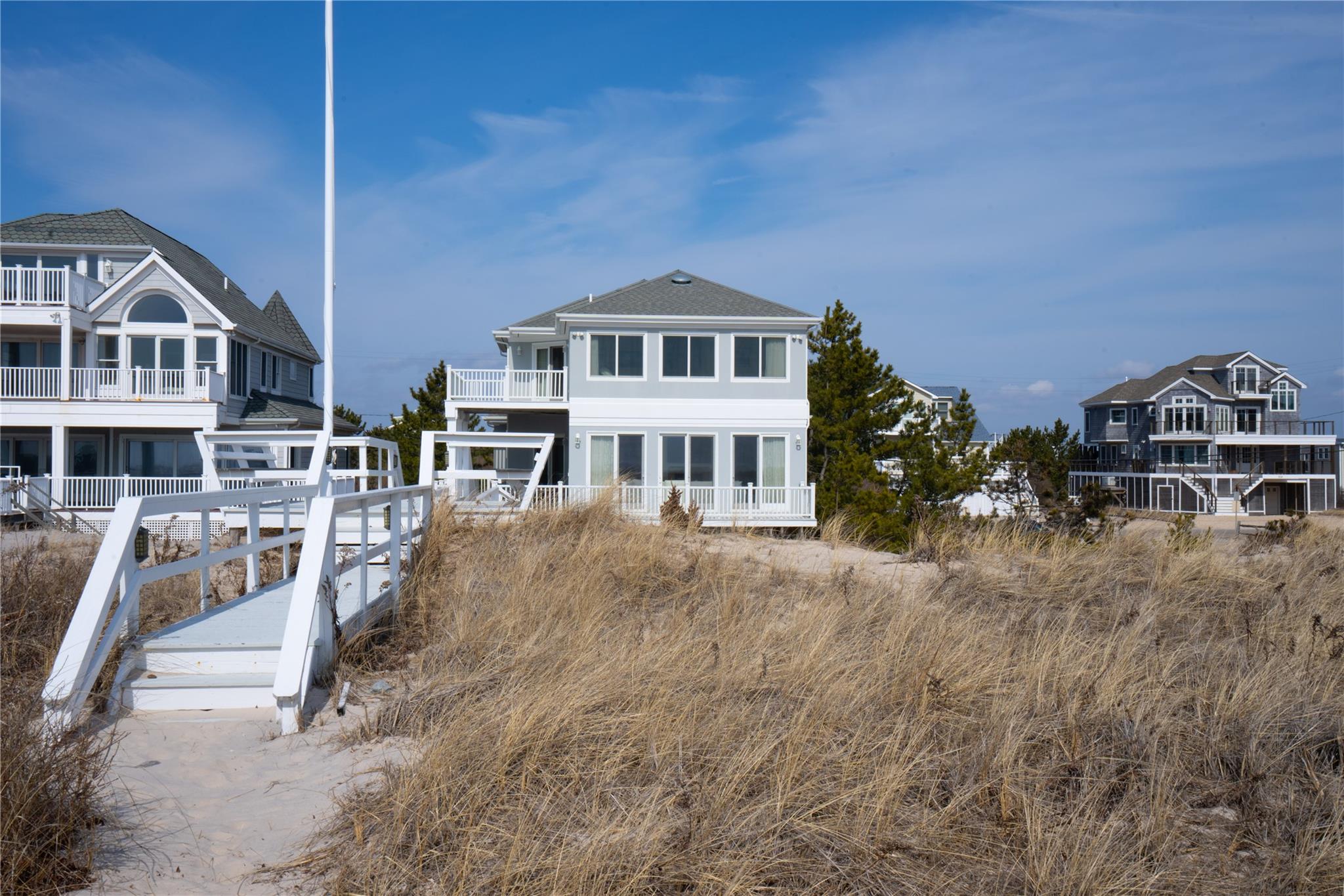 861 Dune Road