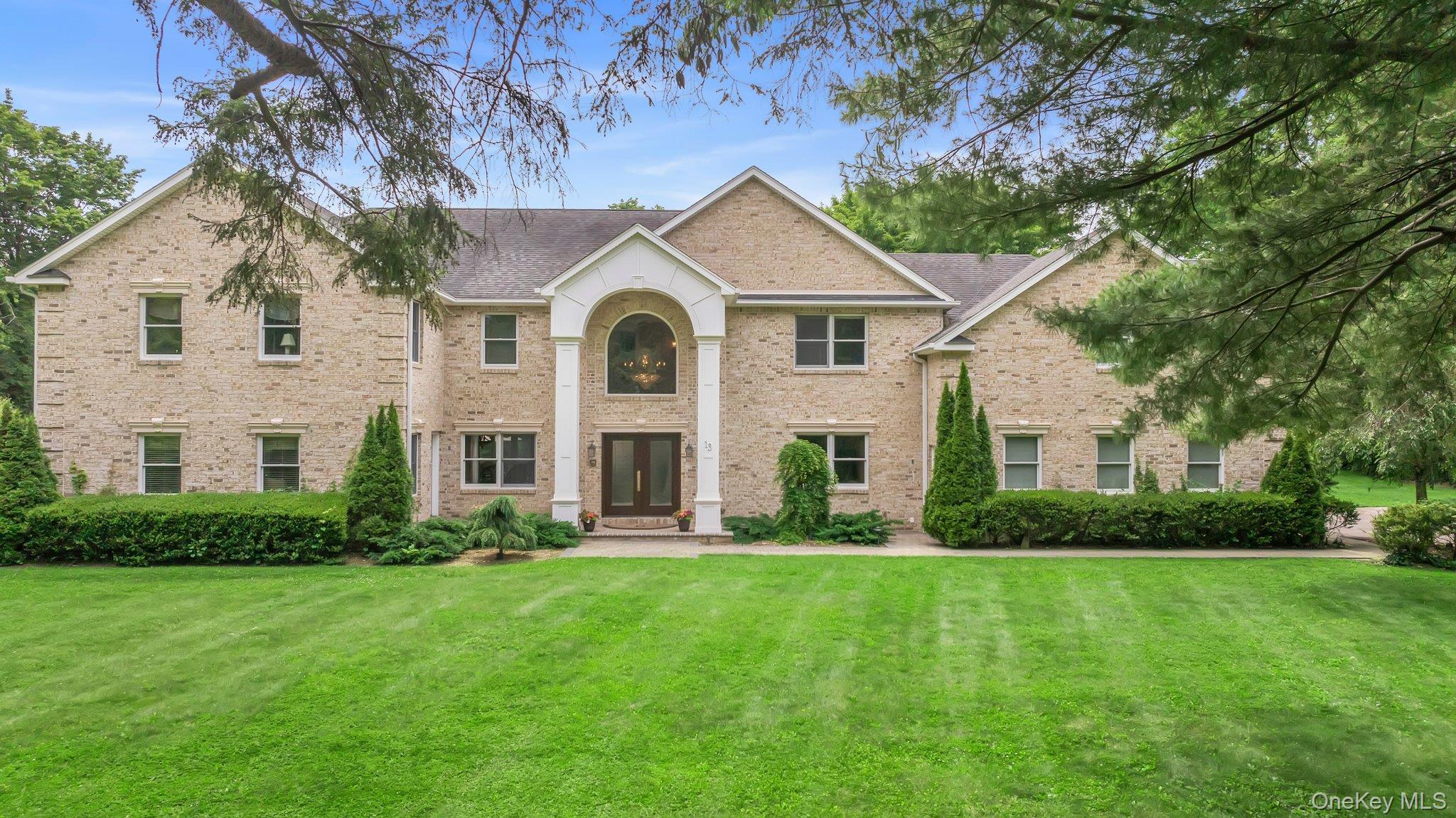 13 Locust Lane