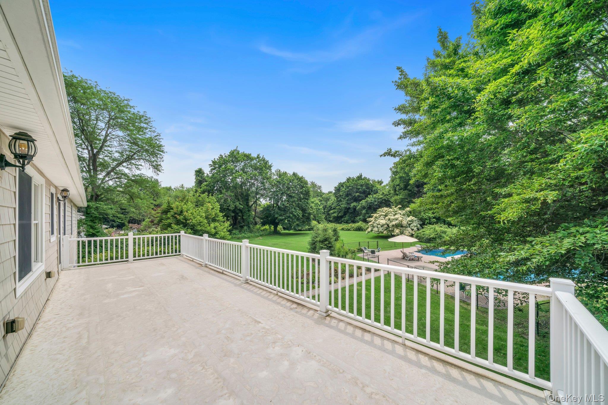 13 Locust Lane
