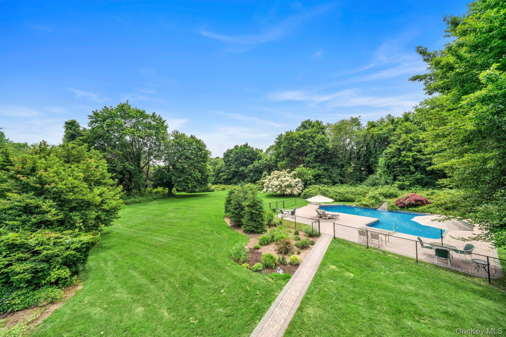 13 Locust Lane