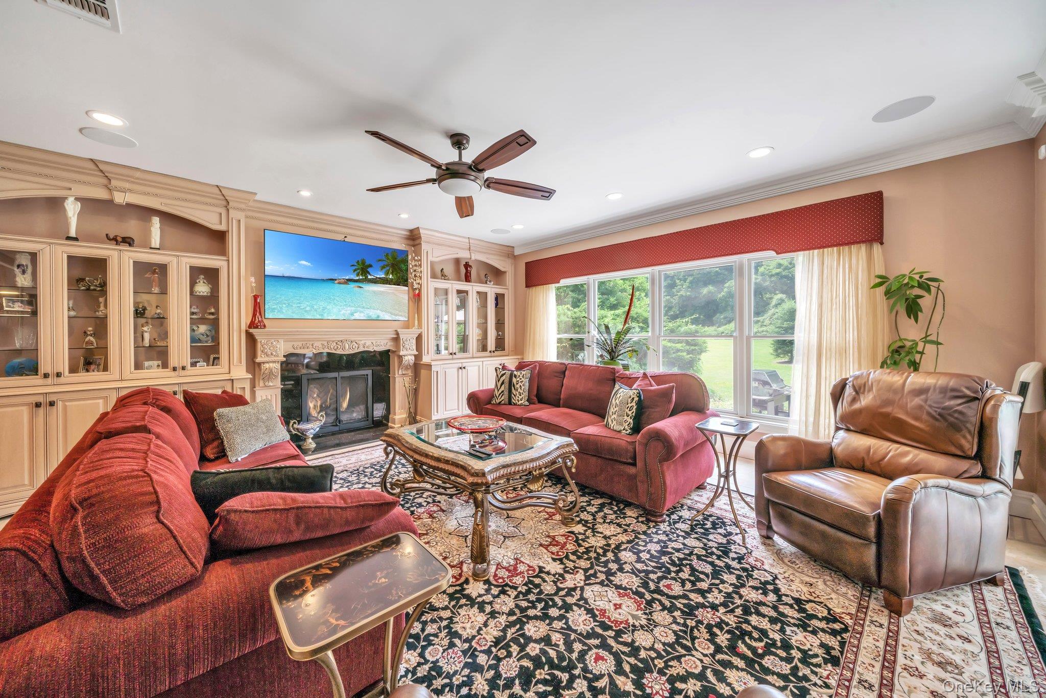 13 Locust Lane