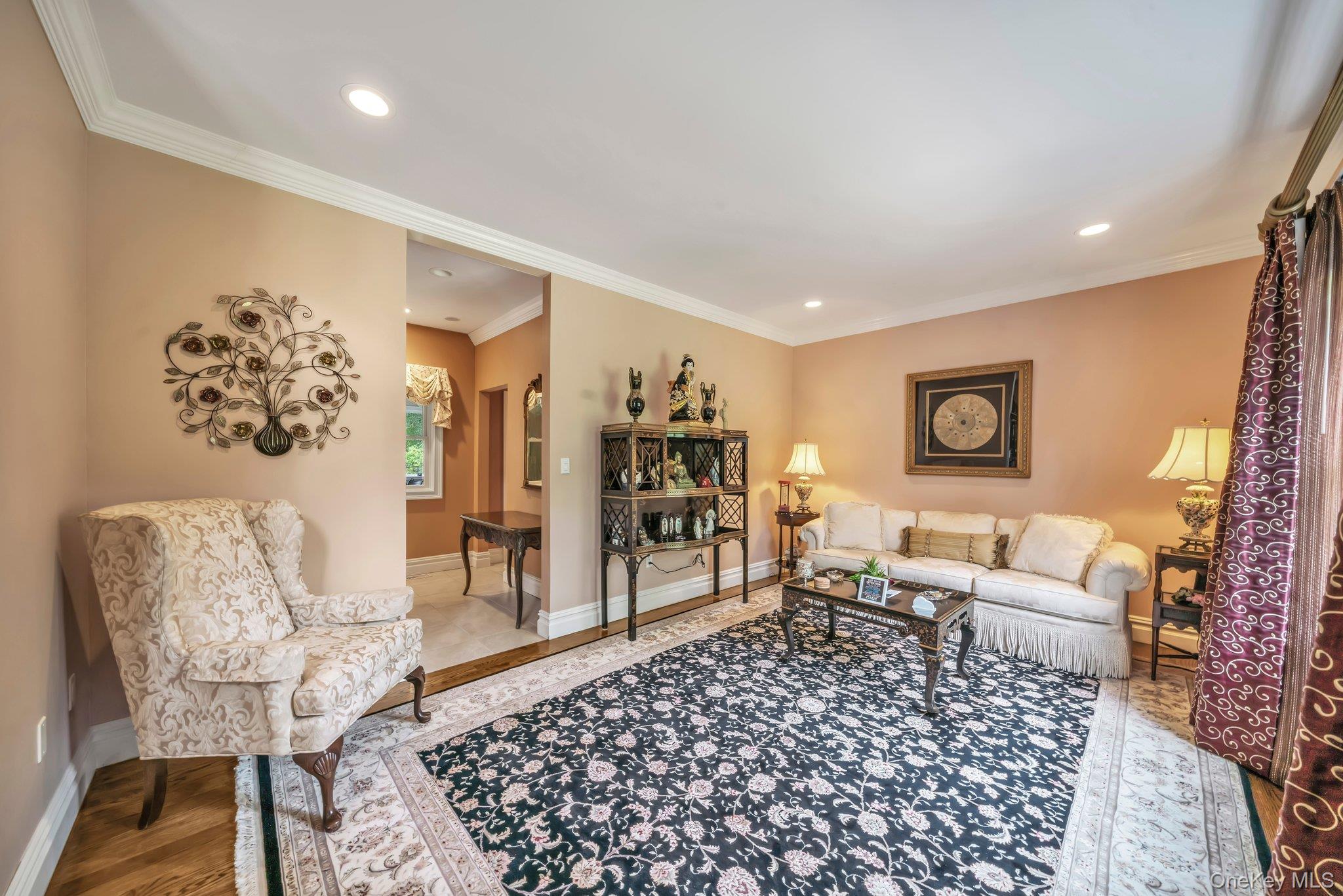 13 Locust Lane