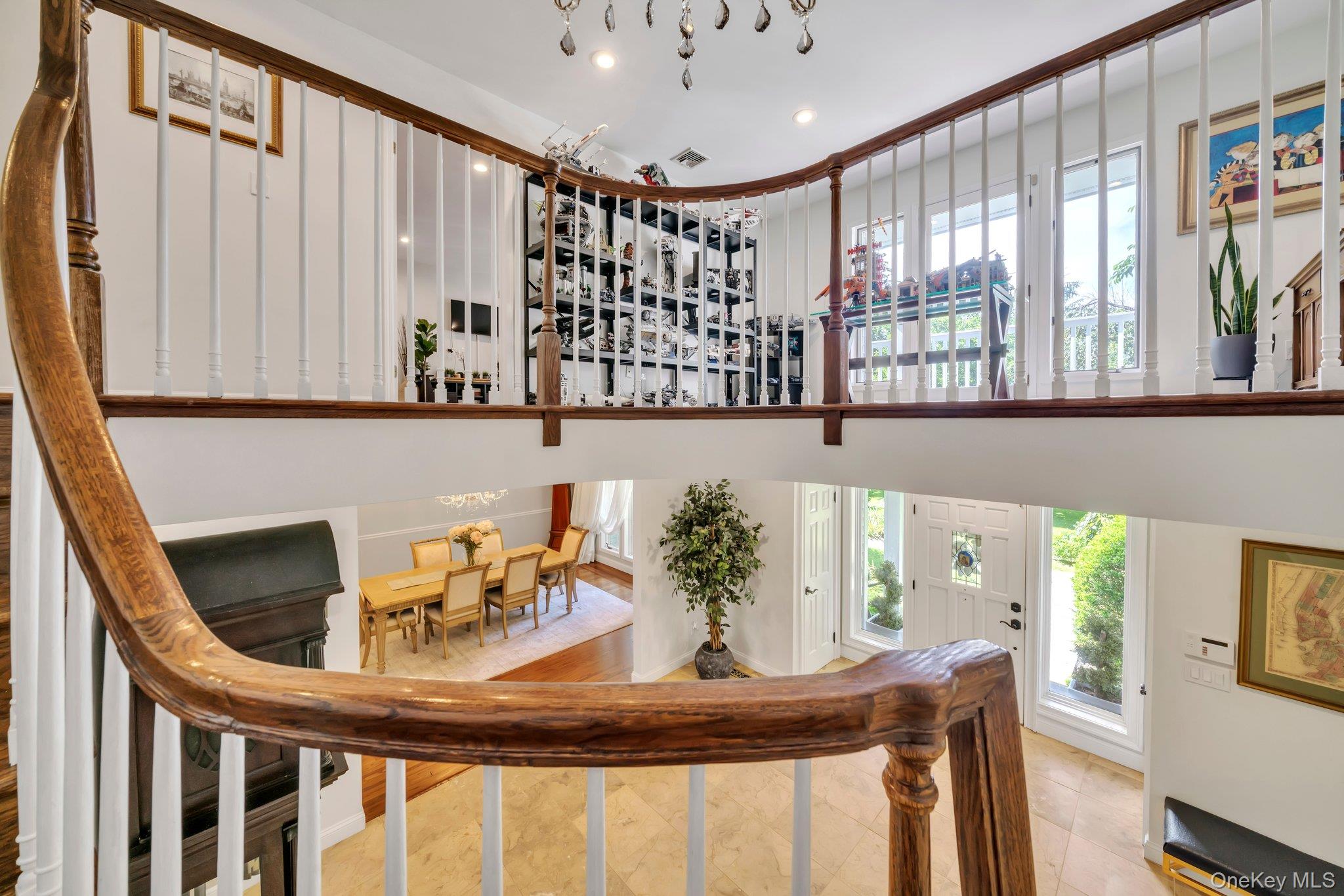 304 Syosset Woodbury Road