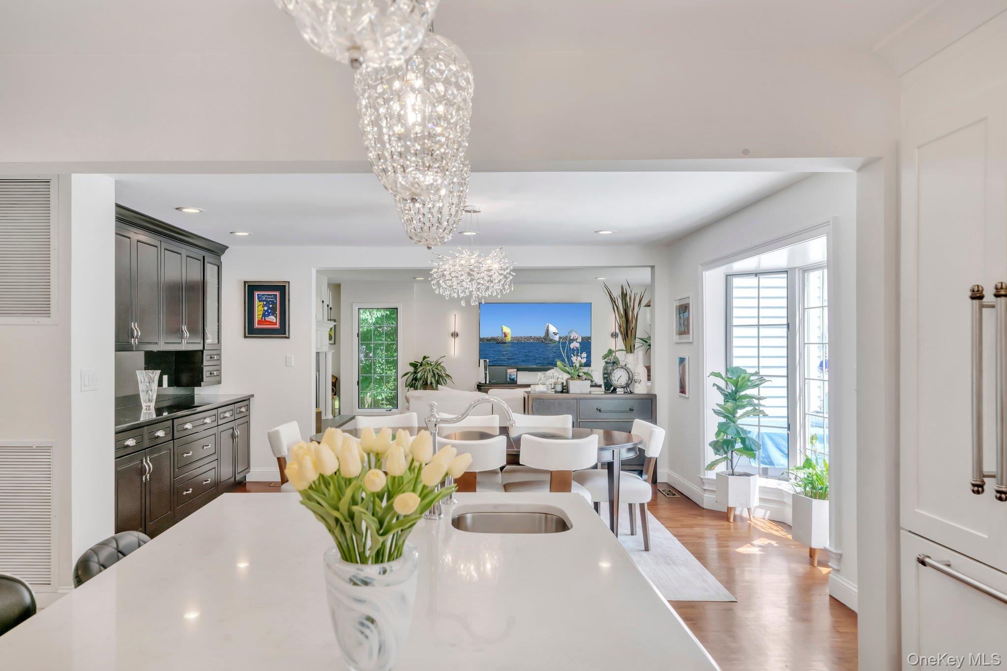 304 Syosset Woodbury Road