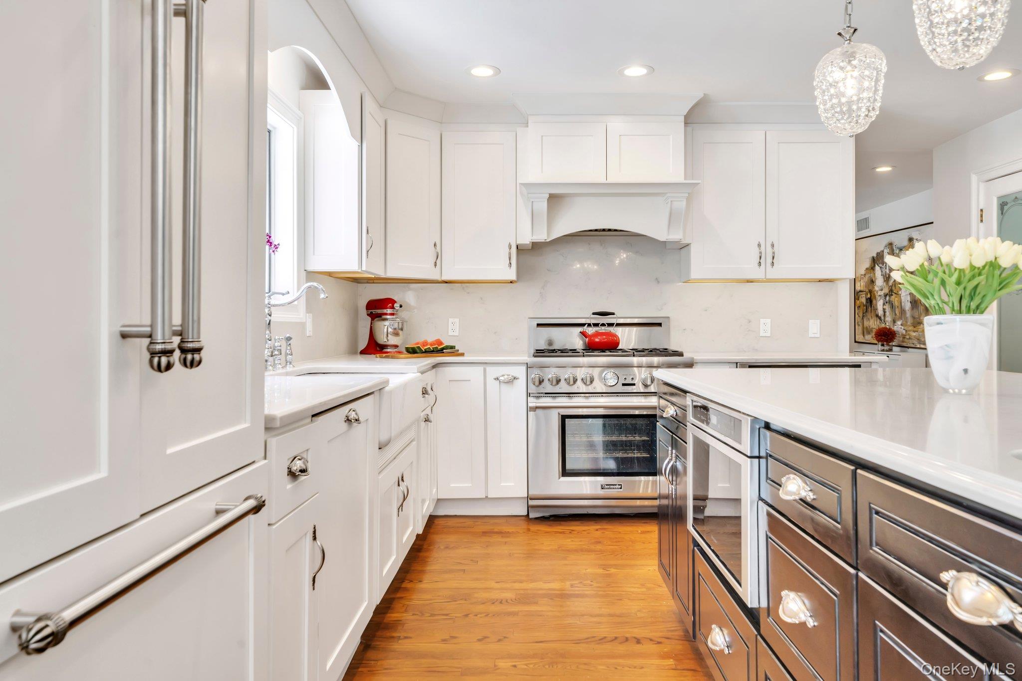 304 Syosset Woodbury Road